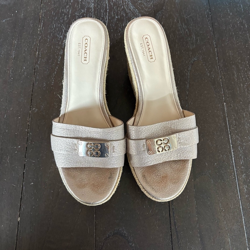 Coach Christie Gold Espadrille Wedge Platform Sandals Leather Metallic Size 8.5 - Picture 4 of 13